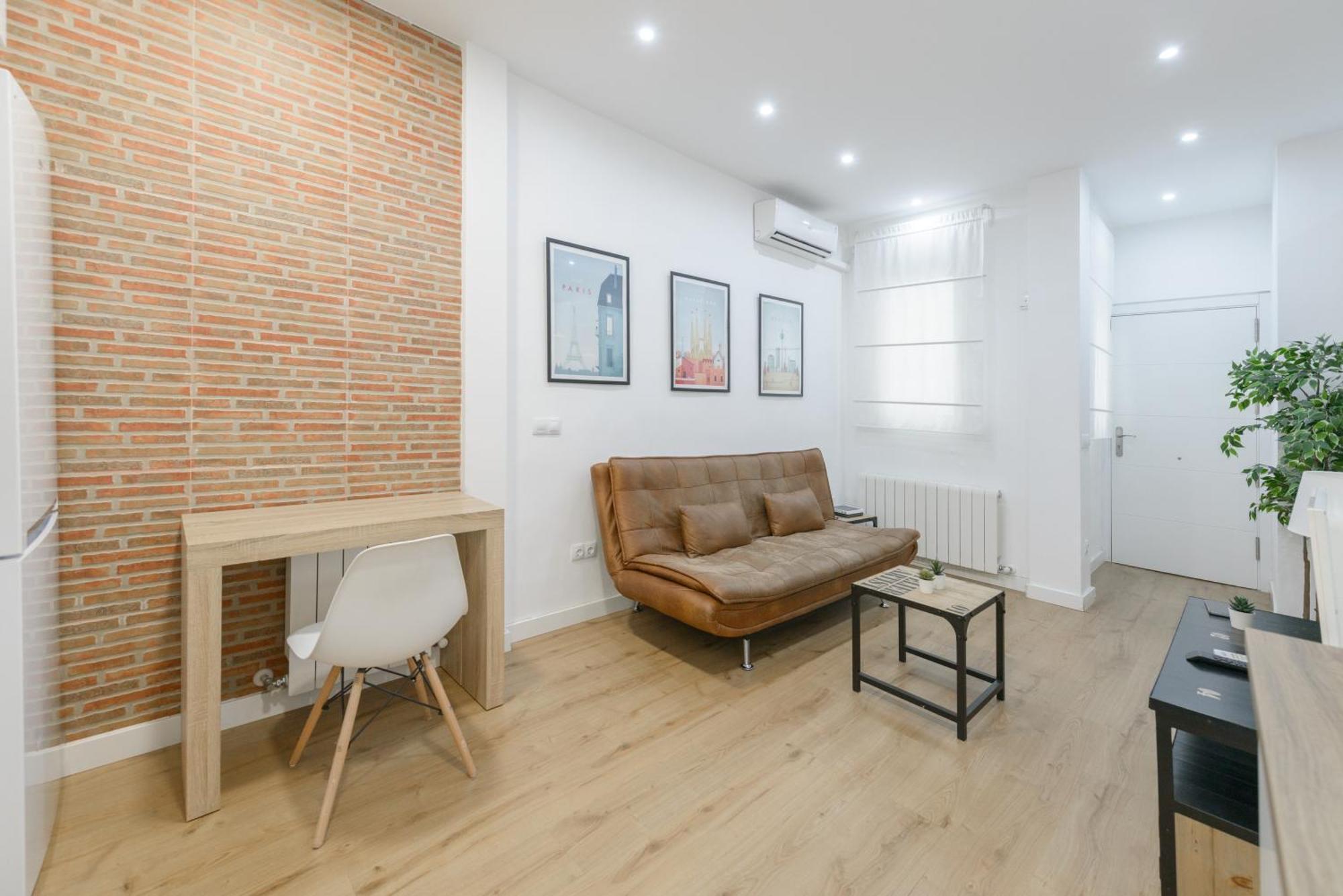 Avila Calle, Precioso Estudio En Santiago Bernabeu-Estrecho En Segundo Piso Sin Ascensor Apartment มาดริด ภายนอก รูปภาพ