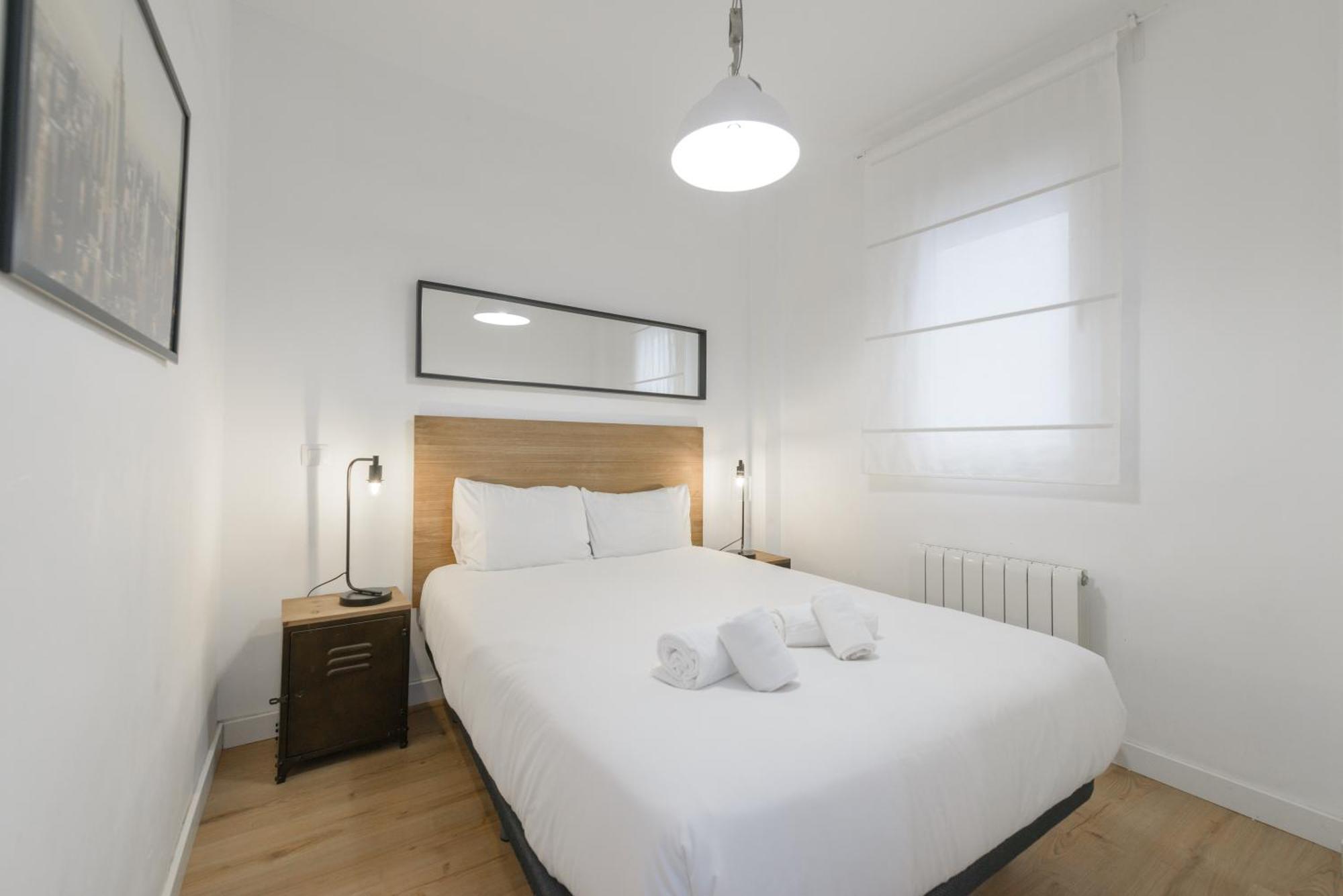 Avila Calle, Precioso Estudio En Santiago Bernabeu-Estrecho En Segundo Piso Sin Ascensor Apartment มาดริด ภายนอก รูปภาพ