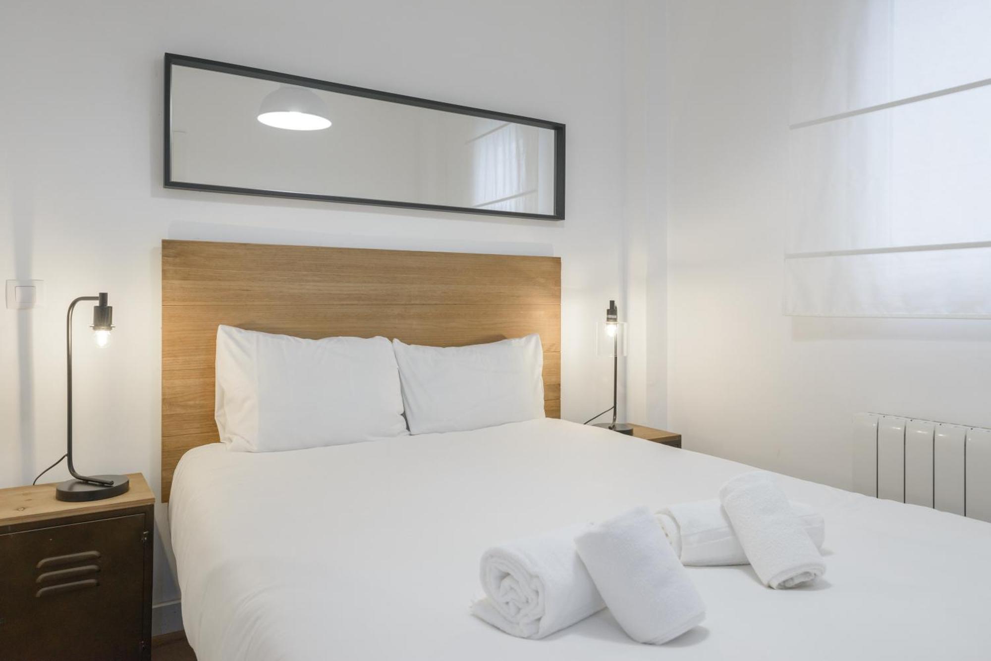 Avila Calle, Precioso Estudio En Santiago Bernabeu-Estrecho En Segundo Piso Sin Ascensor Apartment มาดริด ภายนอก รูปภาพ