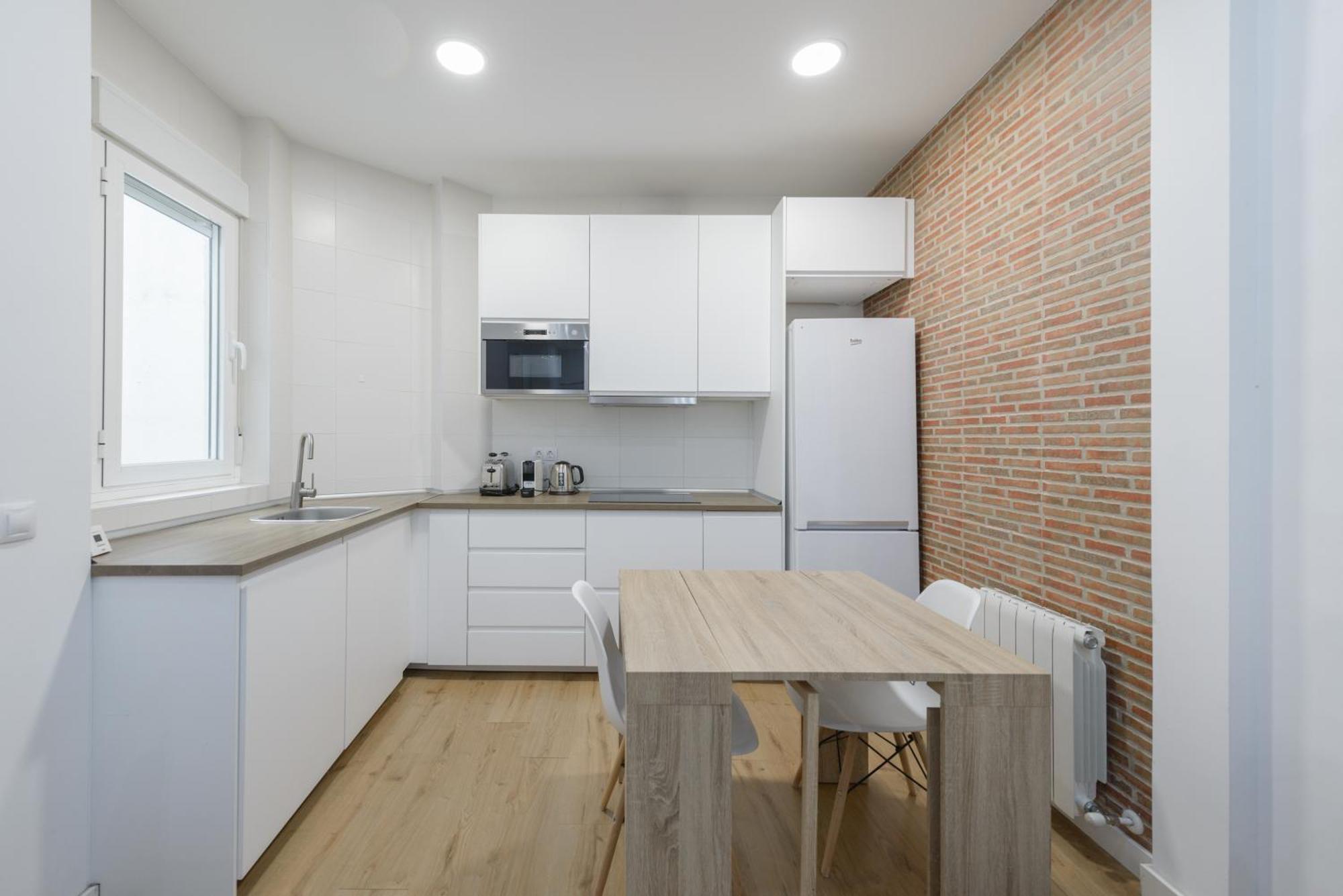 Avila Calle, Precioso Estudio En Santiago Bernabeu-Estrecho En Segundo Piso Sin Ascensor Apartment มาดริด ภายนอก รูปภาพ